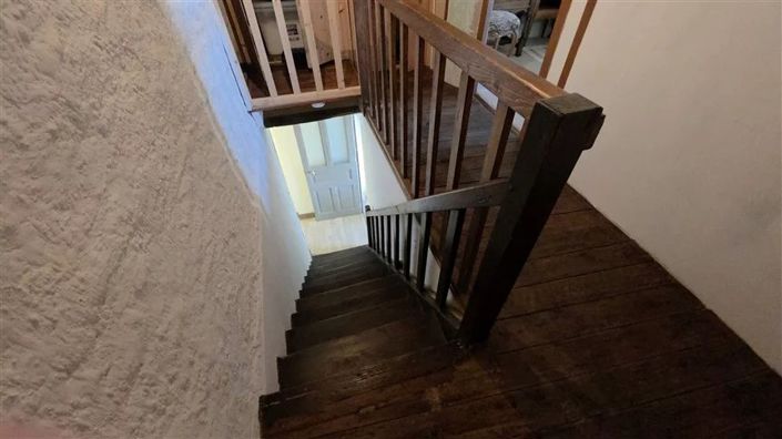 Image No.16-3 Bed House for sale