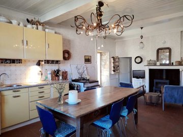 c21cdd9a227bee27522bdcebbf73bbb46c04b452aa192