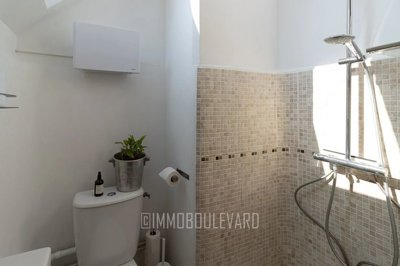 57ccf2bfa48653c1d6fc71c81e104e6e5efa473944180