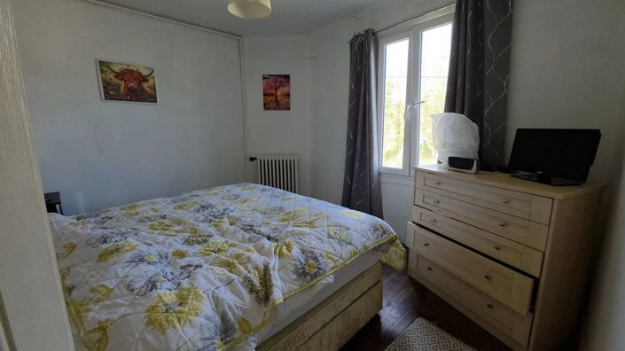 Image No.16-2 Bed House for sale