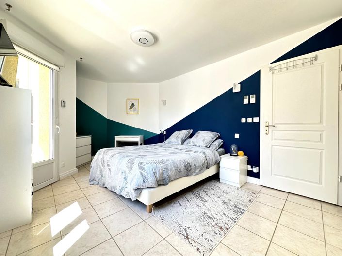 Image No.17-5 Bed Villa for sale