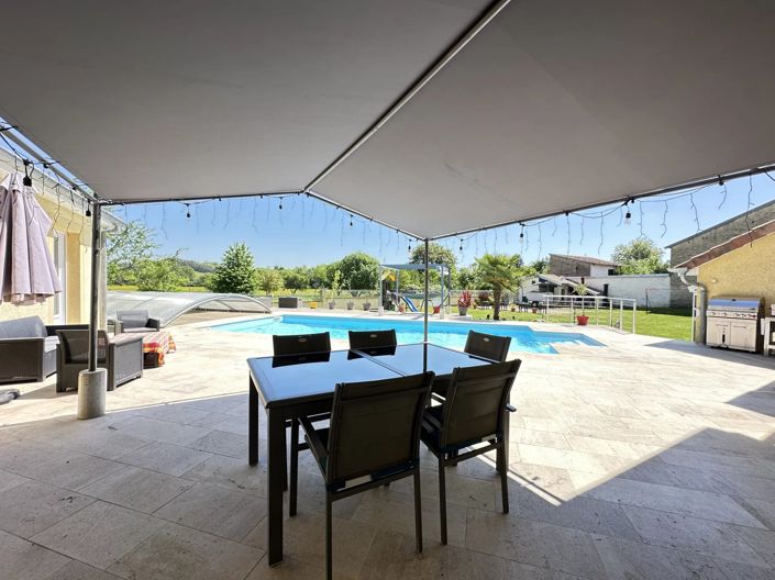 Image No.26-5 Bed Villa for sale