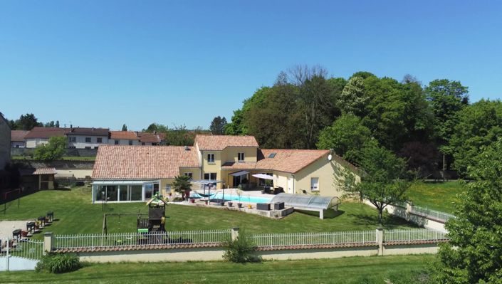 Image No.27-5 Bed Villa for sale