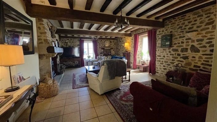 Image No.15-5 Bed House for sale