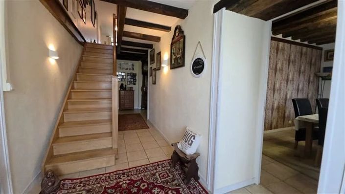 Image No.2-5 Bed House for sale