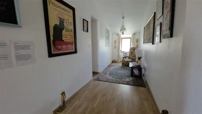 Image No.20-5 Bed House for sale