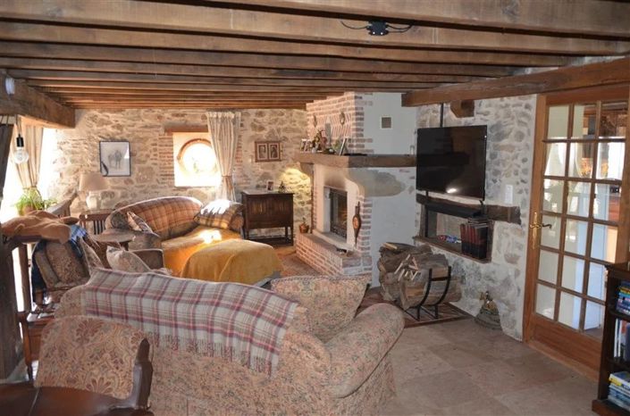 Image No.12-5 Bed House for sale