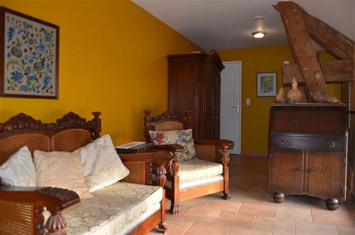 Image No.20-5 Bed House for sale