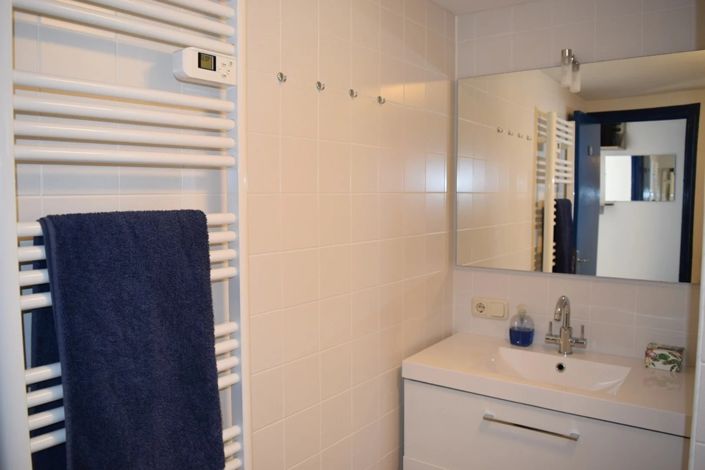 Image No.16-2 Bed House for sale