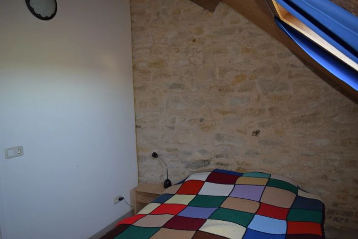 Image No.18-2 Bed House for sale