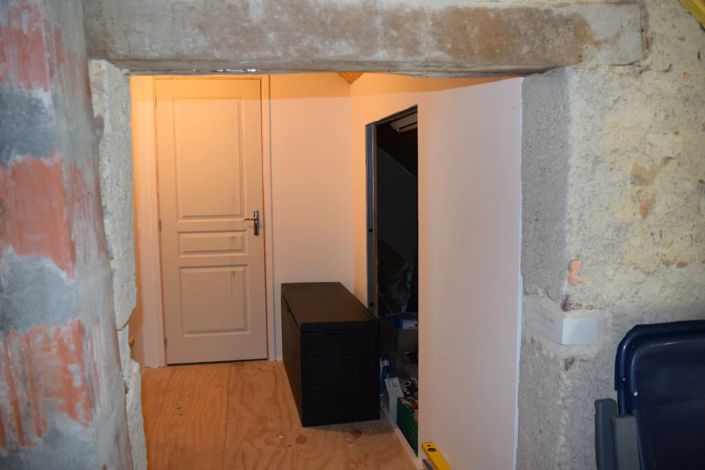 Image No.22-2 Bed House for sale