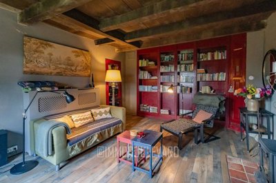 837b067c519387376ca86c03761e0457443c72942b180