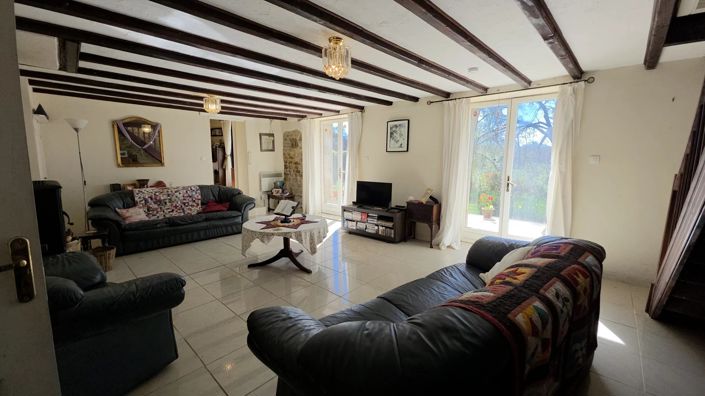 Image No.15-5 Bed House for sale