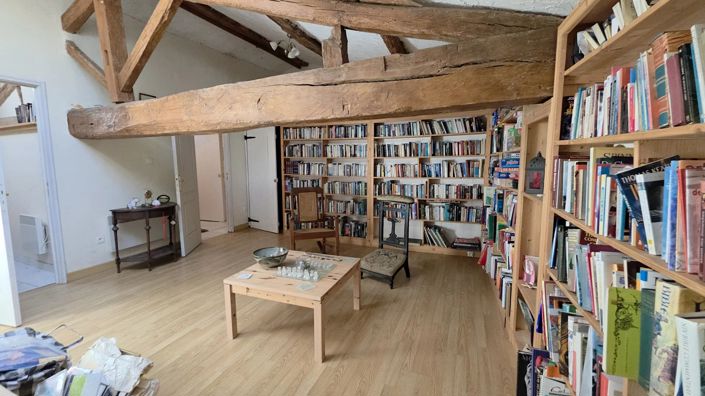 Image No.22-5 Bed House for sale