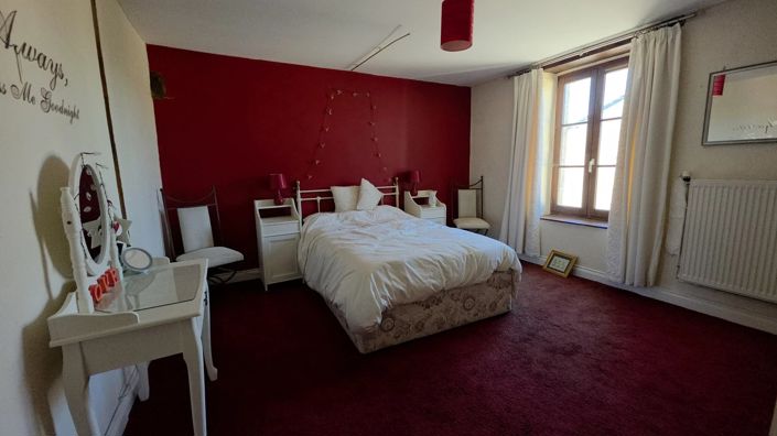 Image No.16-4 Bed House for sale