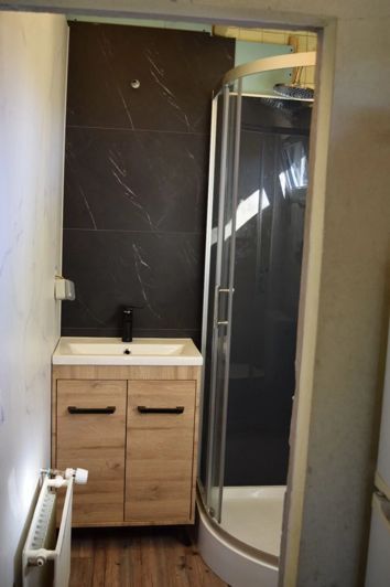 Image No.12-2 Bed House for sale