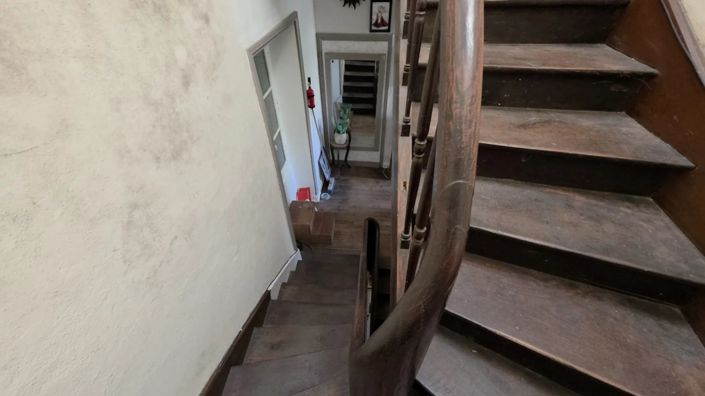 Image No.19-3 Bed House for sale