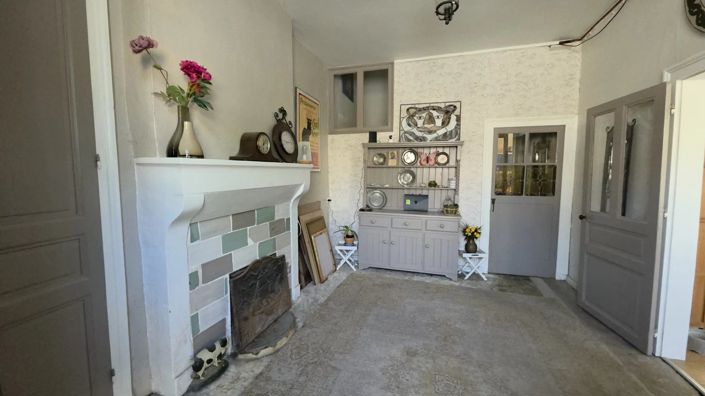 Image No.2-3 Bed House for sale