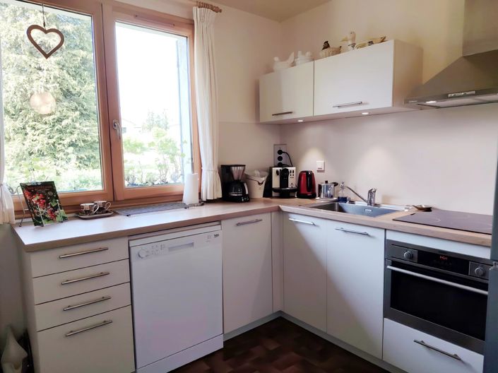 Image No.16-2 Bed House for sale