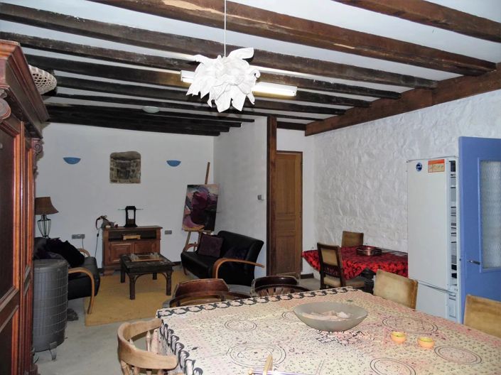 Image No.24-6 Bed Property for sale