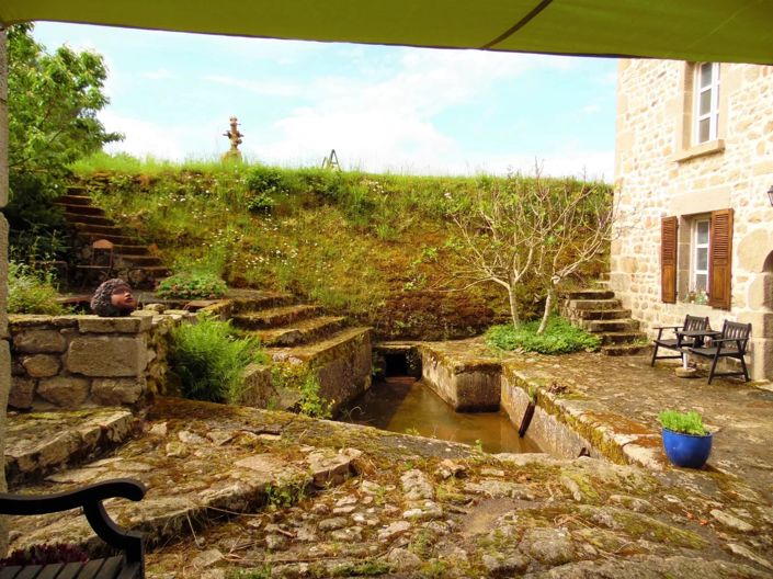 Image No.27-6 Bed Property for sale