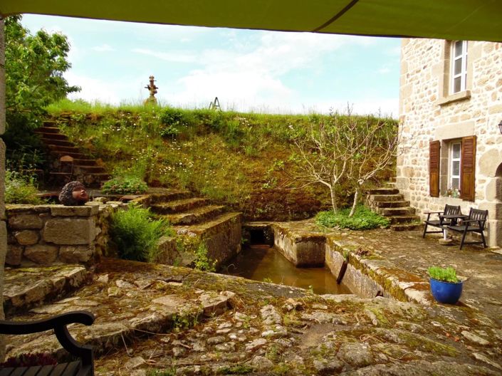 Image No.9-6 Bed Property for sale