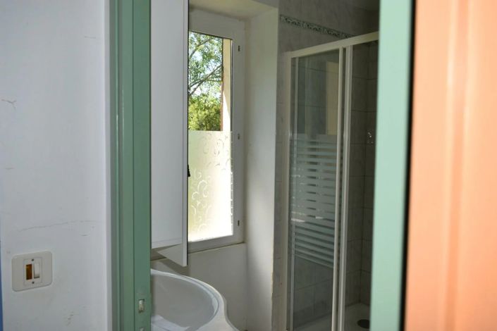 Image No.13-1 Bed Farmhouse for sale