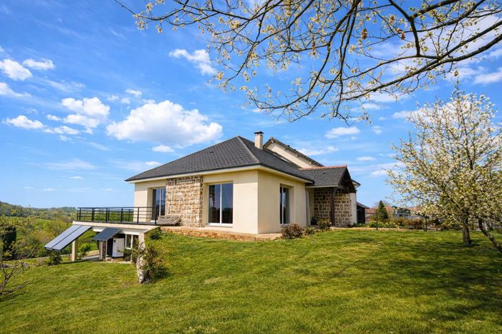 Image No.3-5 Bed Villa for sale