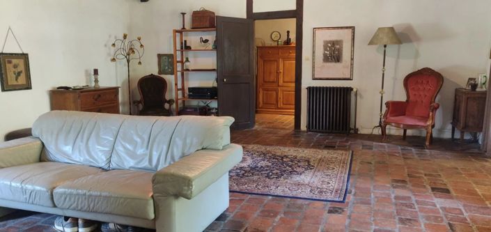 Image No.15-2 Bed House for sale
