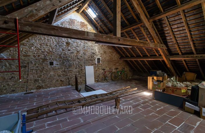 Image No.26-Appartement de 4 chambres à vendre à Saint-Maurice-près-Pionsat