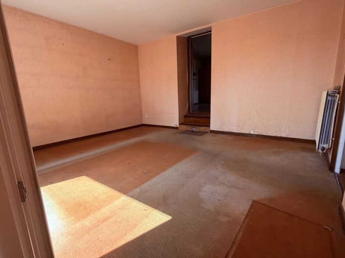 Image No.13-3 Bed Apartment for sale