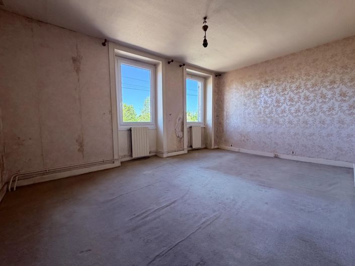 Image No.18-3 Bed Apartment for sale
