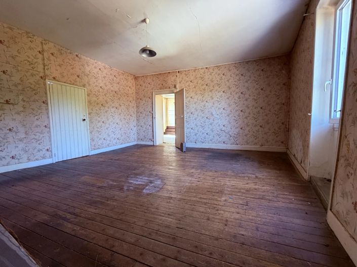 Image No.21-3 Bed Apartment for sale