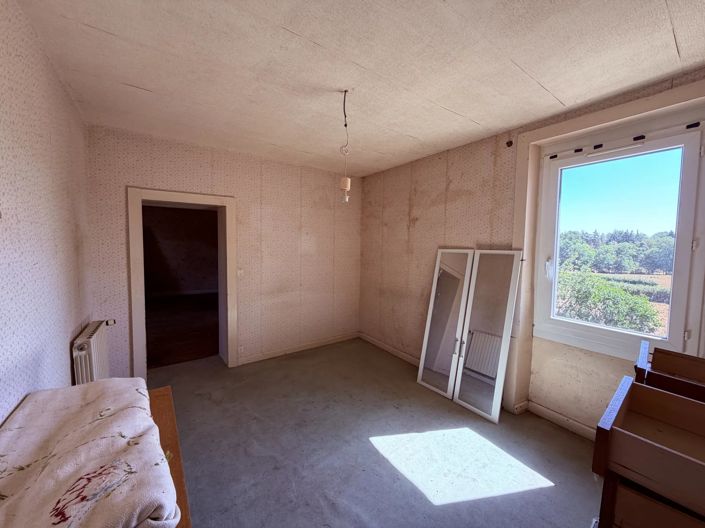 Image No.24-3 Bed Apartment for sale