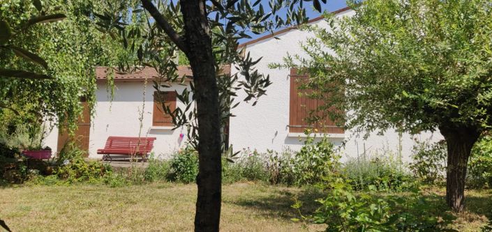 Image No.10-4 Bed House for sale