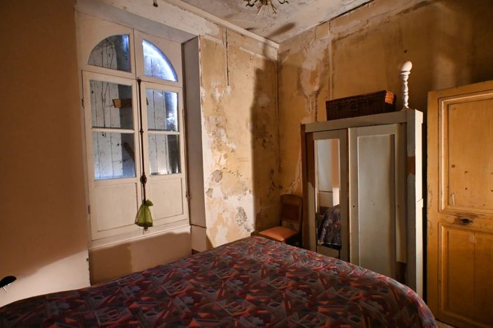 Image No.20-3 Bed House for sale