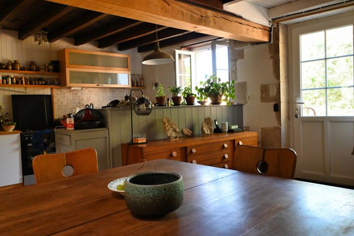 Image No.5-2 Bed House for sale