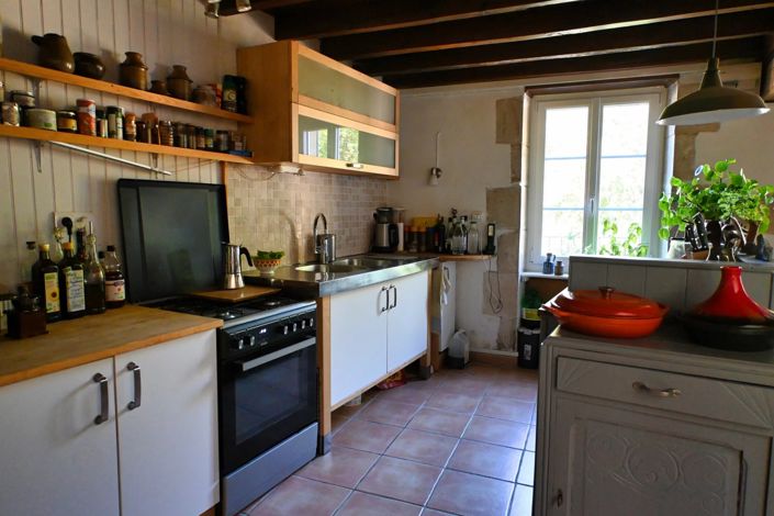 Image No.9-2 Bed House for sale