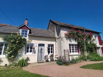1 - Nievre, Maison