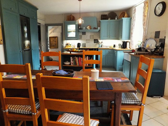 Image No.25-4 Bed House for sale