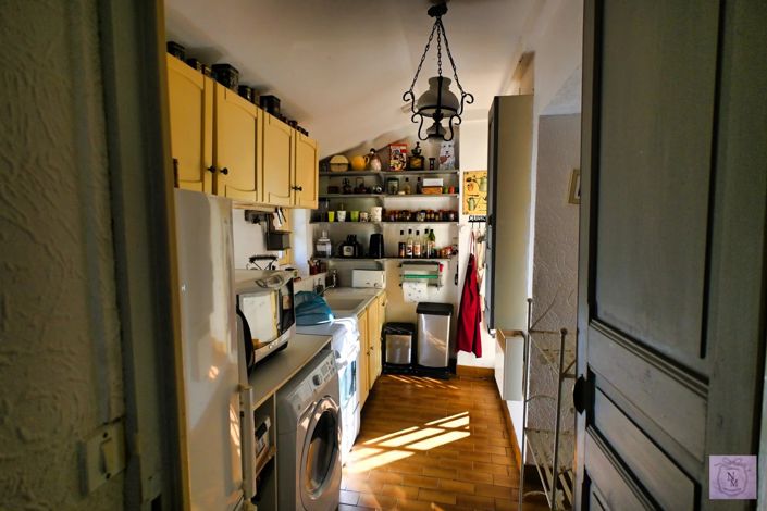 Image No.17-3 Bed House for sale