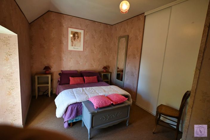 Image No.24-3 Bed House for sale
