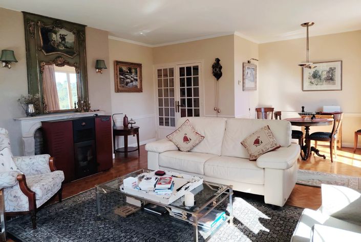 Image No.14-2 Bed House for sale