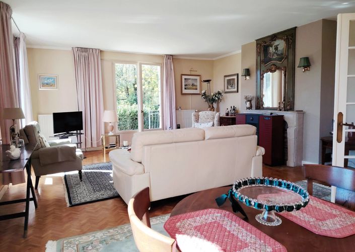 Image No.20-2 Bed House for sale