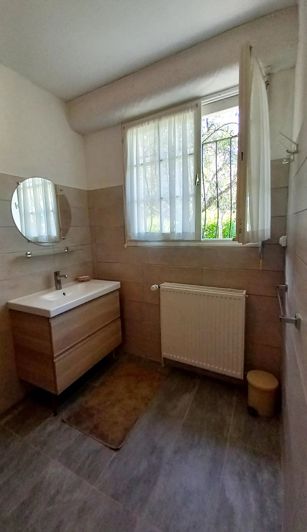 Image No.27-2 Bed House for sale