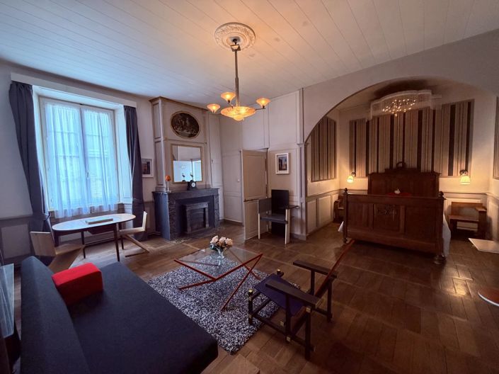 Image No.30-5 Bed Property for sale