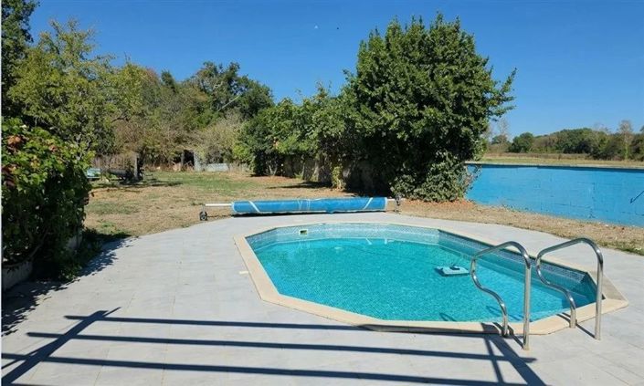 Image No.30-6 Bed House for sale