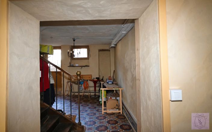 Image No.18-4 Bed House for sale