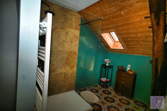 Image No.23-4 Bed House for sale