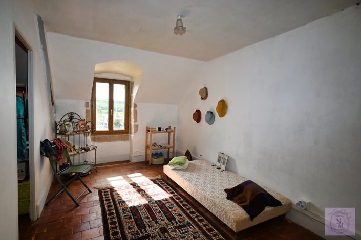 Image No.28-4 Bed House for sale